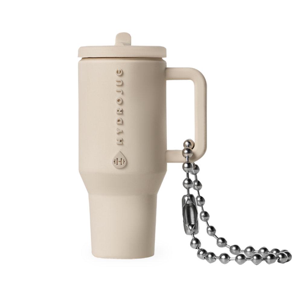 traveler-keychain-x6 Web-ProductImages-TravelerKeychain-Cream_07e52476-05b2-44c2-9c8a-b04b228bec92.png